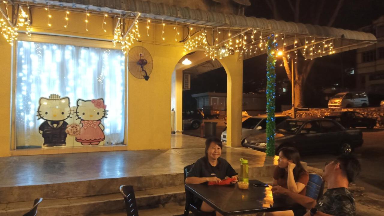 Snoopy Homestay Two Bedroom Batu Pahat Eksteriør bilde