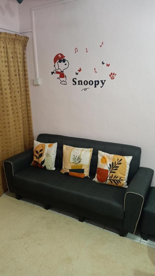 Snoopy Homestay Two Bedroom Batu Pahat Eksteriør bilde