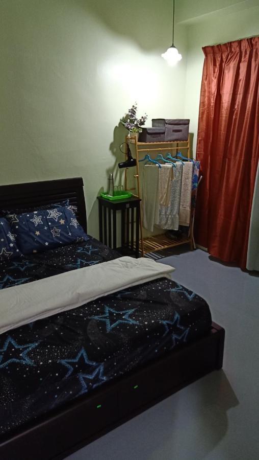 Snoopy Homestay Two Bedroom Batu Pahat Eksteriør bilde